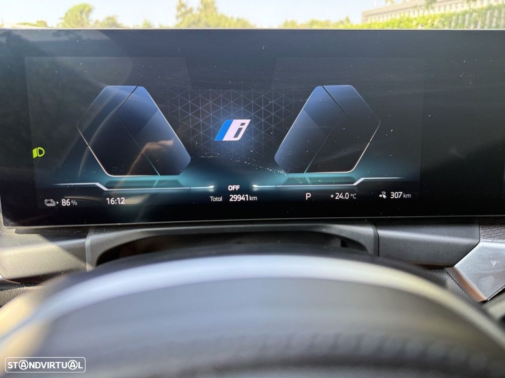 BMW i4 eDrive35 Pack Desportivo M - 26
