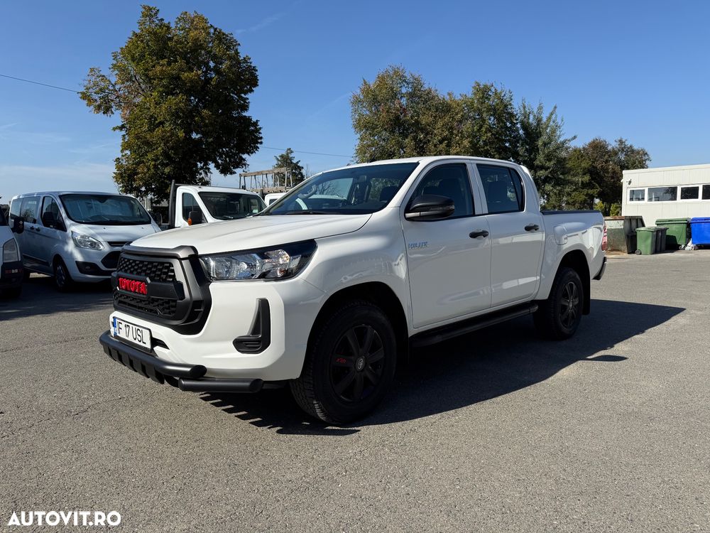 Toyota Hilux - 2
