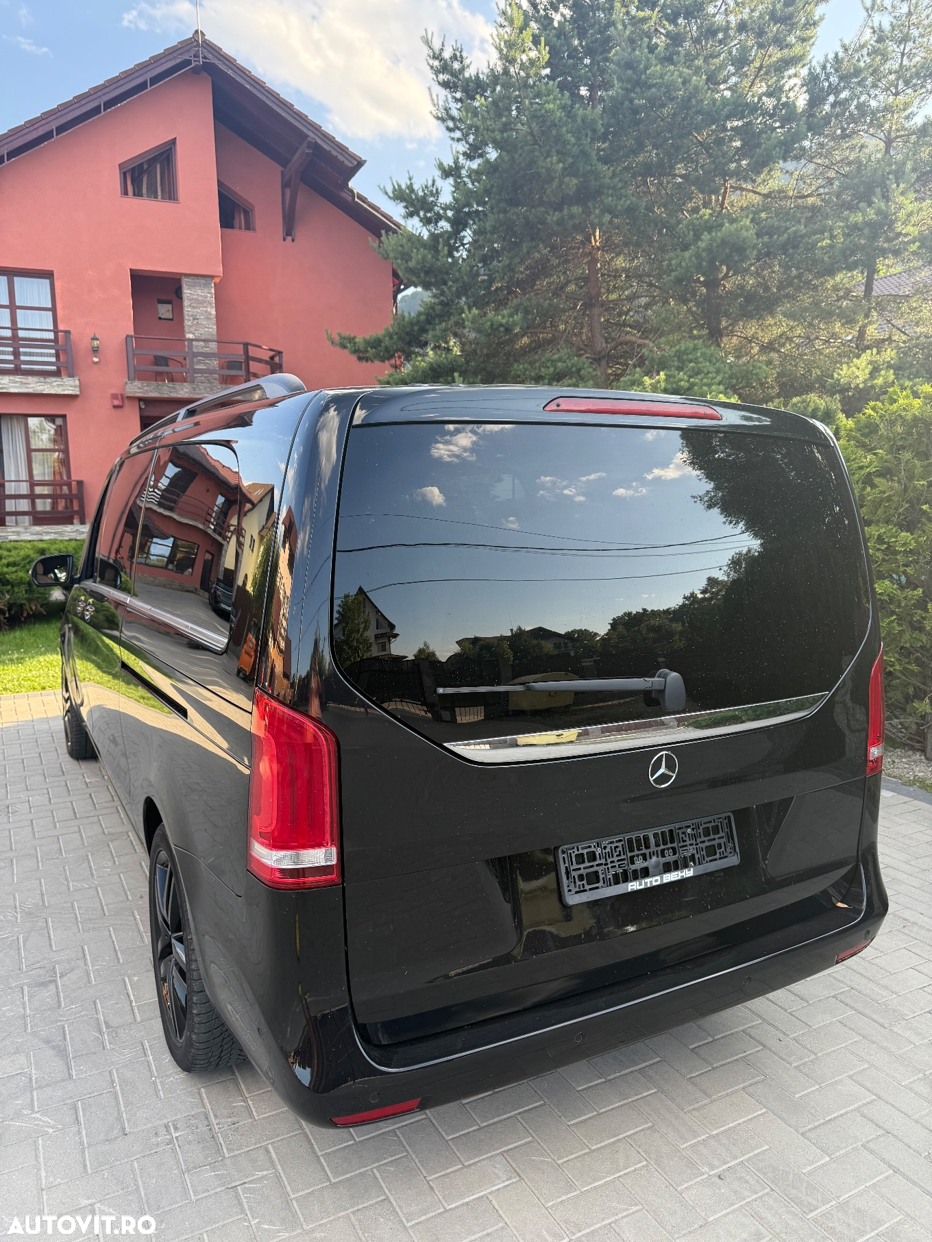 Mercedes-Benz V 250 (BlueTEC) d extralang 4Matic 7G-TRONIC Avantgarde Edition - 6