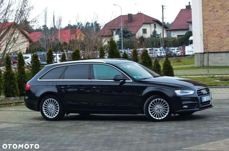 Audi A4 Avant - 10