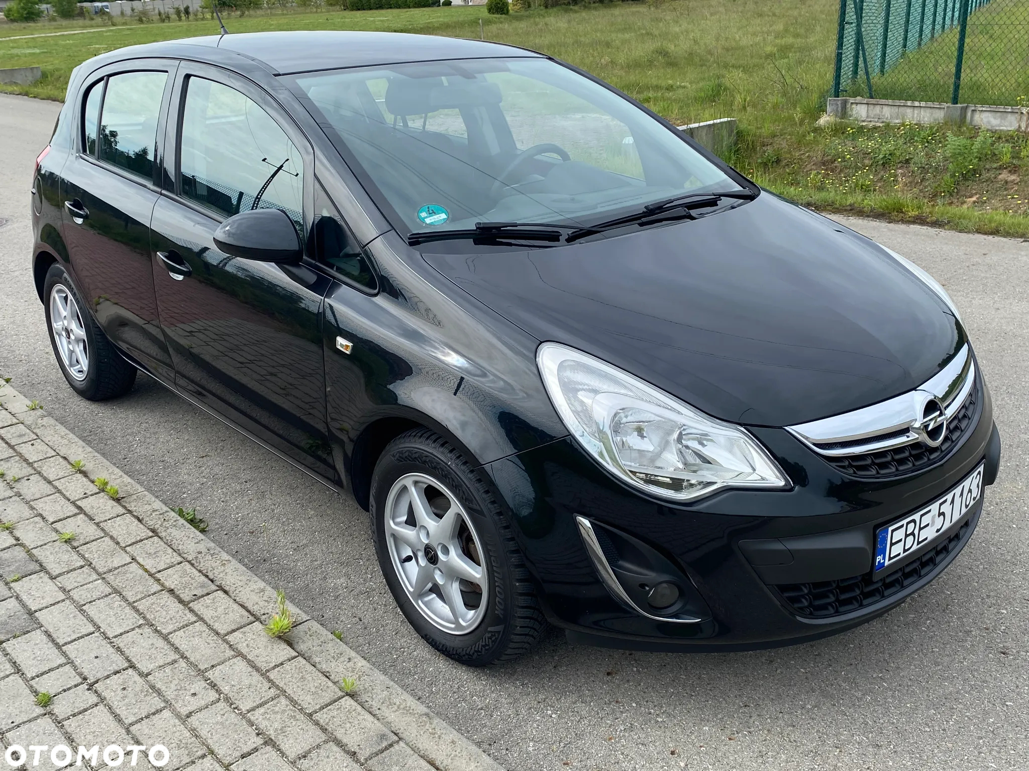 Opel Corsa 1.4 16V Cosmo - 8