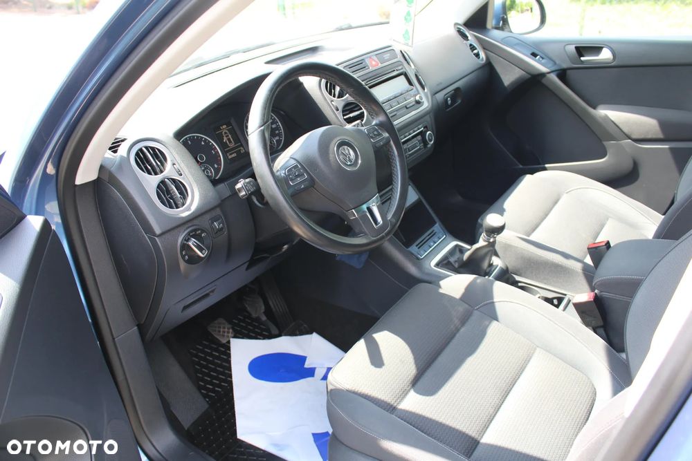 Volkswagen Tiguan - 9