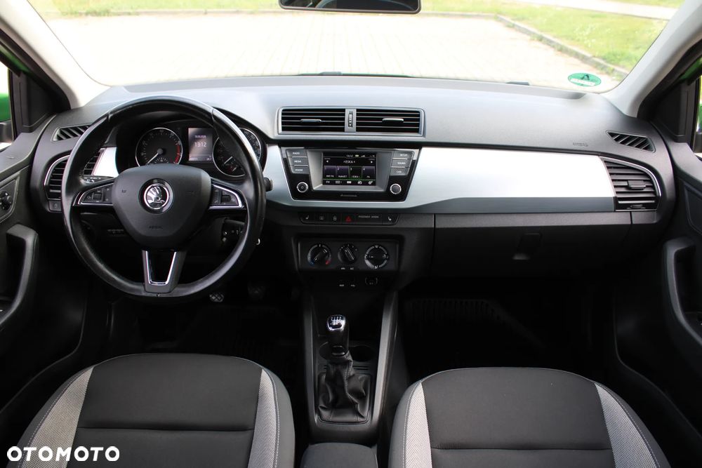 Skoda Fabia - 12