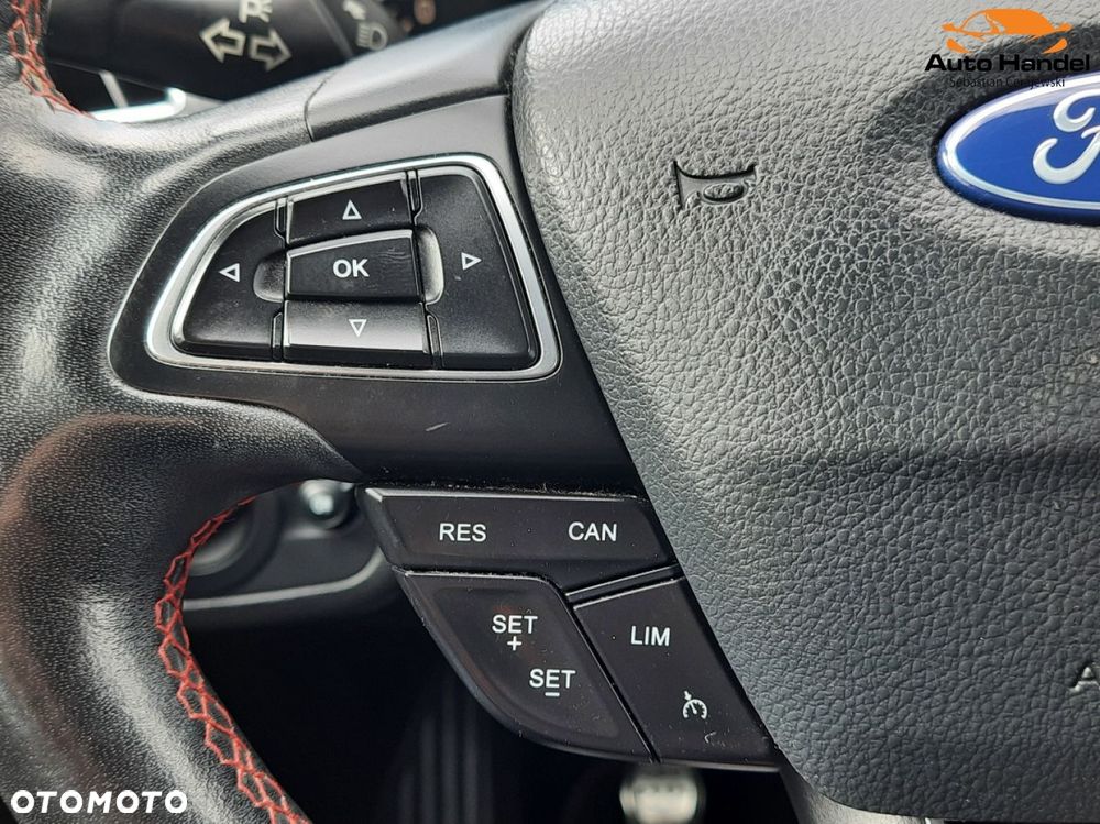 Ford Kuga 1.5 EcoBoost 2x4 ST-Line - 21