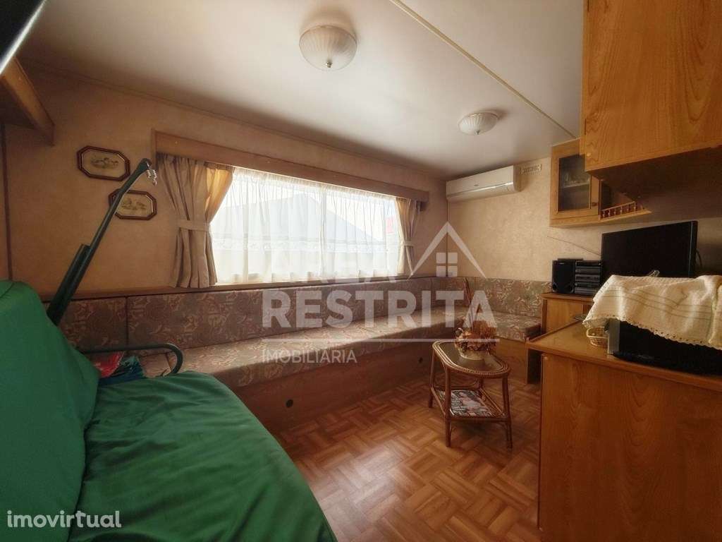 Moradia T3 + 2 acionistas no Parque Verde em Fernão Ferro - Grande imagem: 2/27