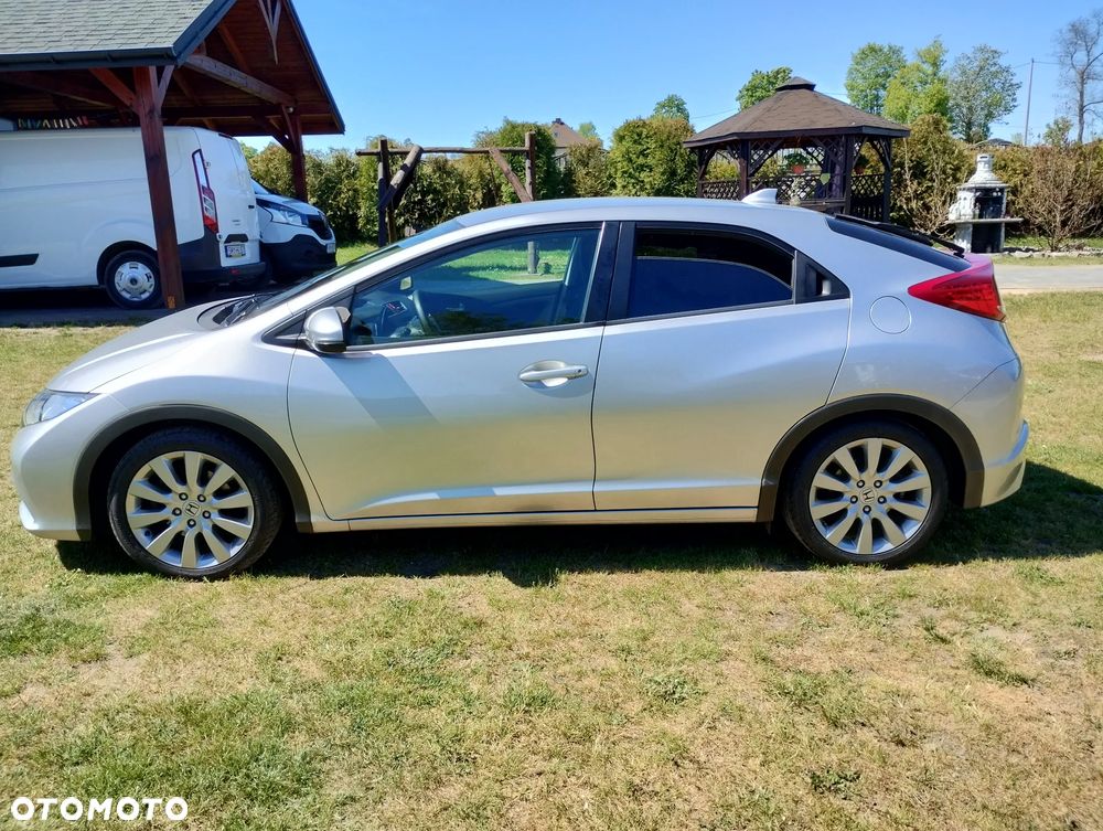 Honda Civic 1.4 i-VTEC - 11