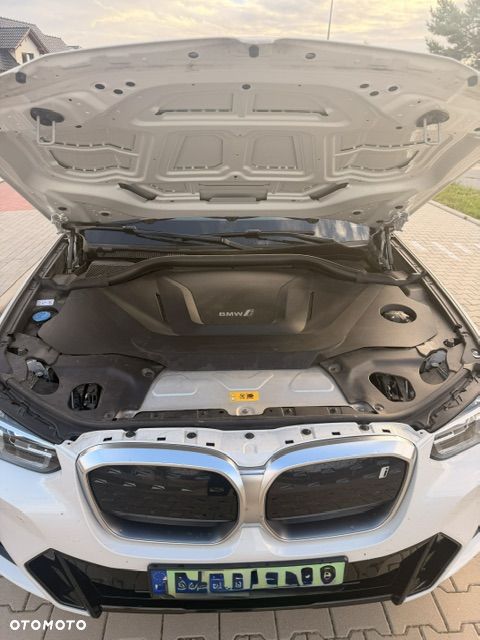 BMW iX3 Impressive - 5