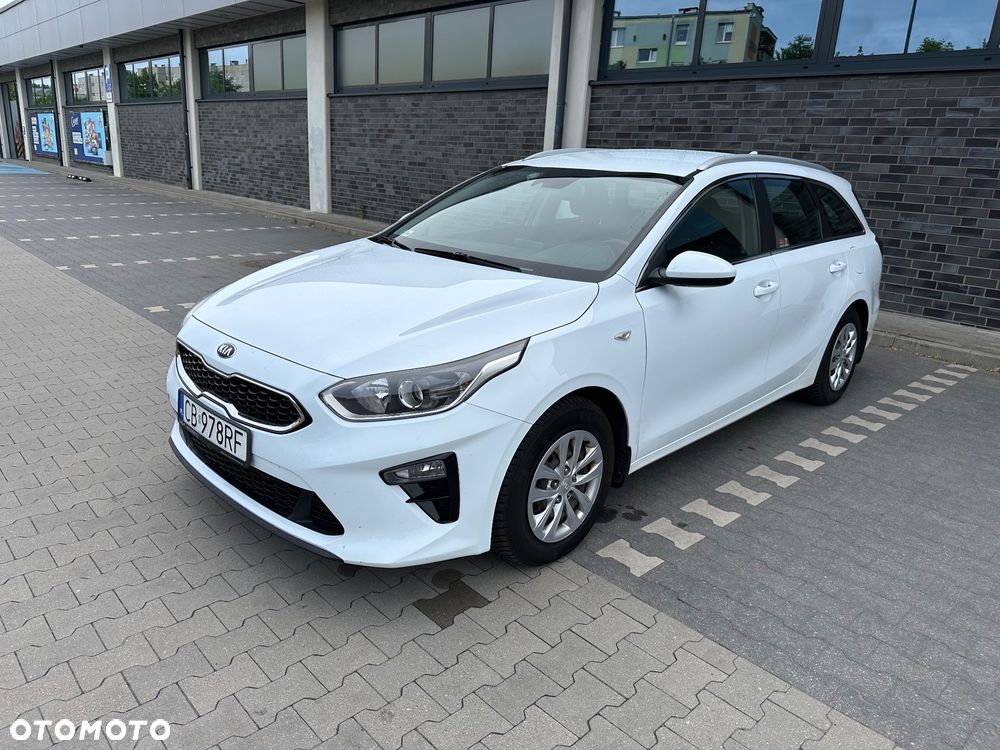 Kia Ceed 1.6 CRDi SCR M - 18