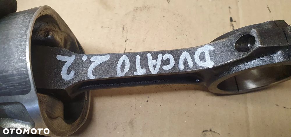 Tłok z korbowodem korbowód Fiat Ducato III 2.2 JTD - 10