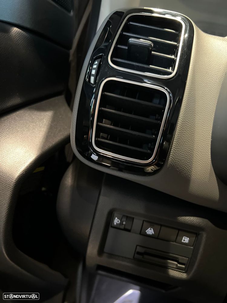 Citroën C5 Aircross 1.6 Hybrid Shine e-EAT8 - 28