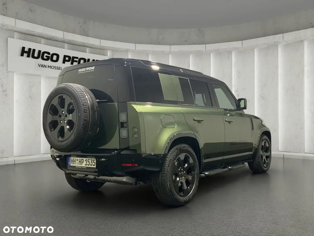 Land Rover Defender 110 D200 X-Dynamic SE - 3