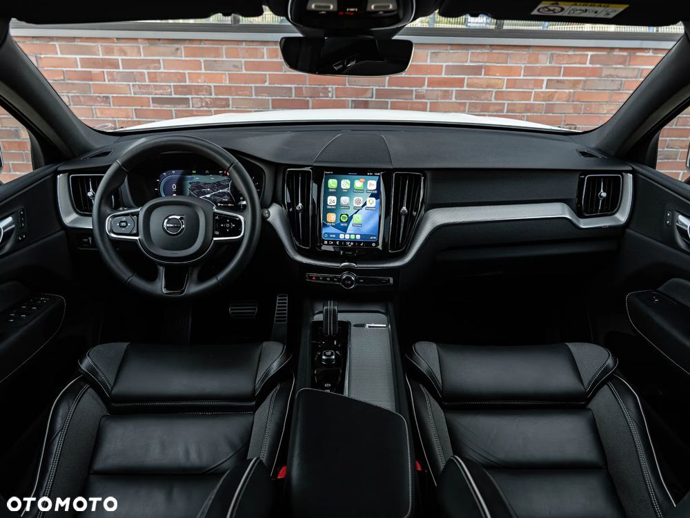 Volvo XC 60 B4 B Plus Dark - 6