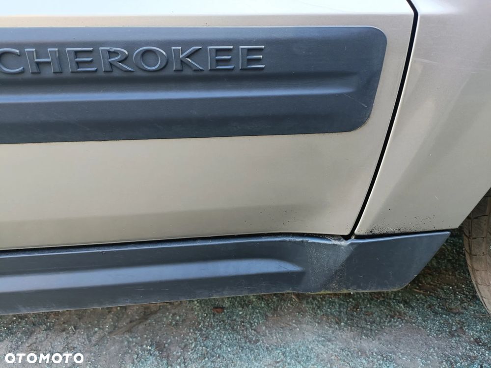 JEEP GRAND CHEROKEE III WK 04-10 2006 r. PJC drzwi prawy przód PP * - 4