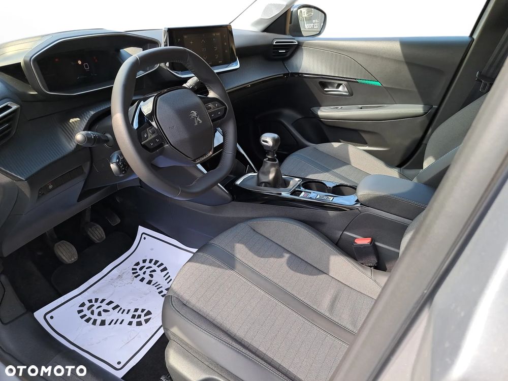 Peugeot 208 1.2 PureTech Allure S&S - 11