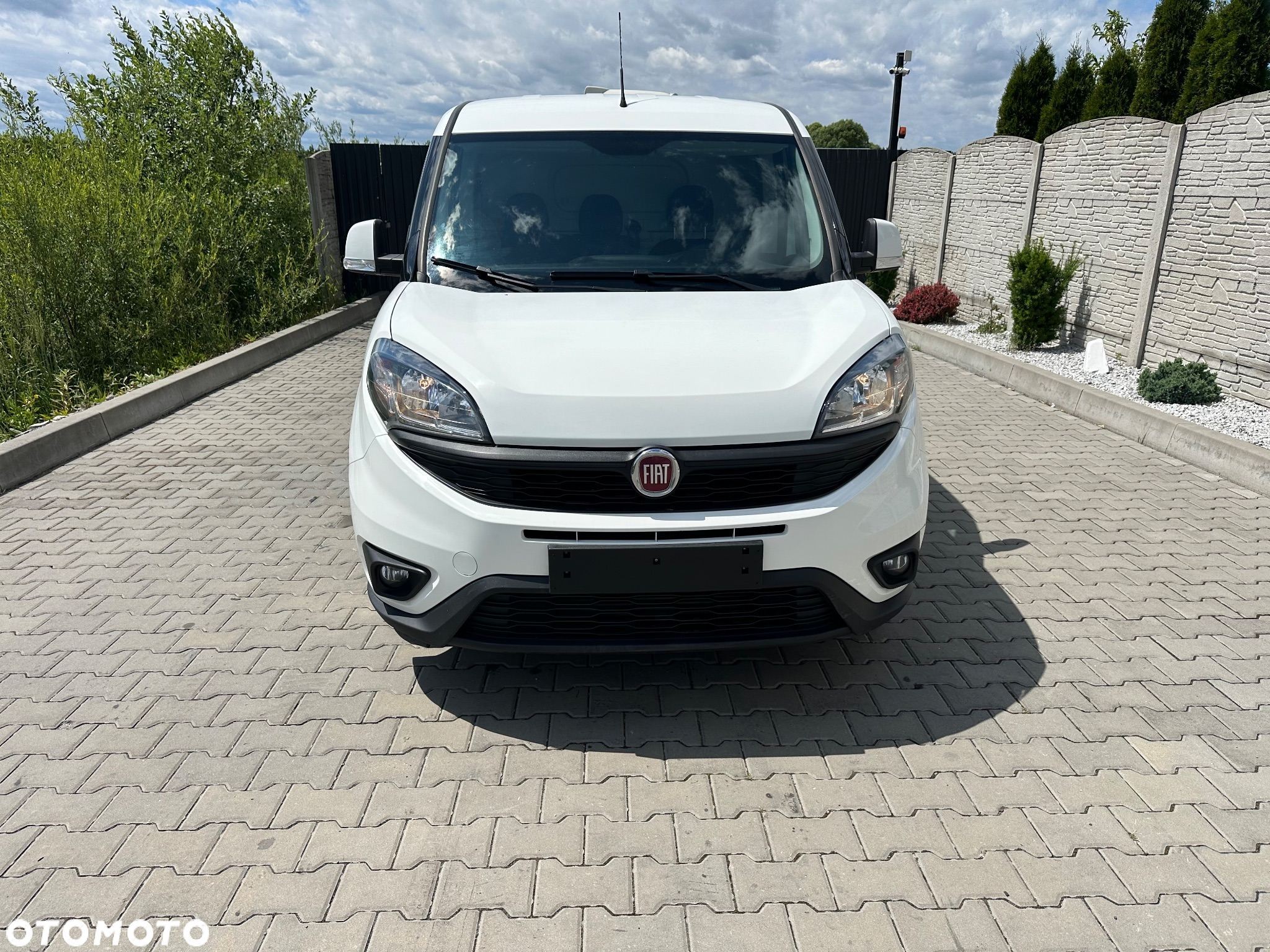 Fiat DOBLO 1.6  105 KM klima Navi - 2