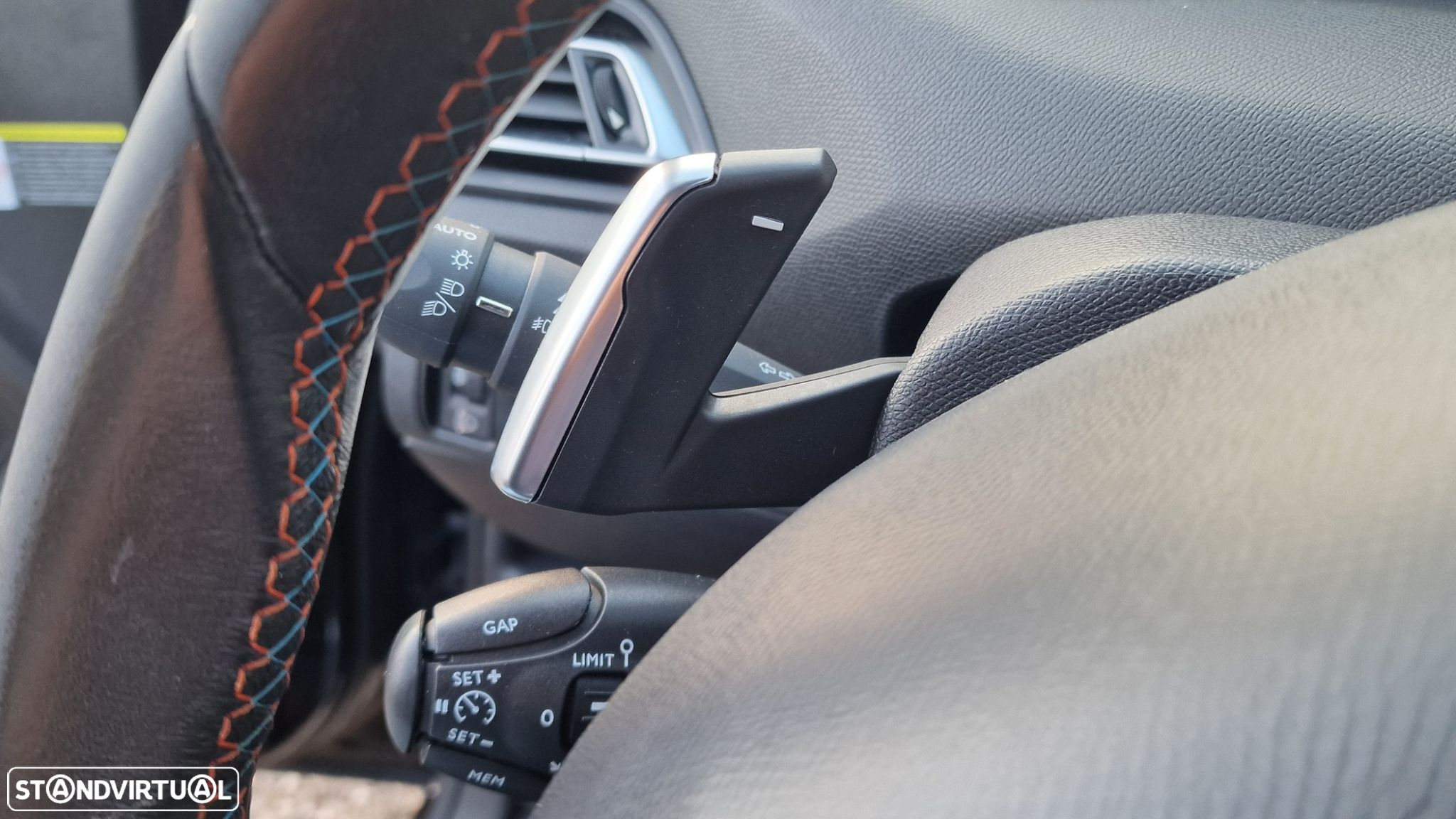 Peugeot 308 SW 1.5 BlueHDi Allure EAT8 - 15