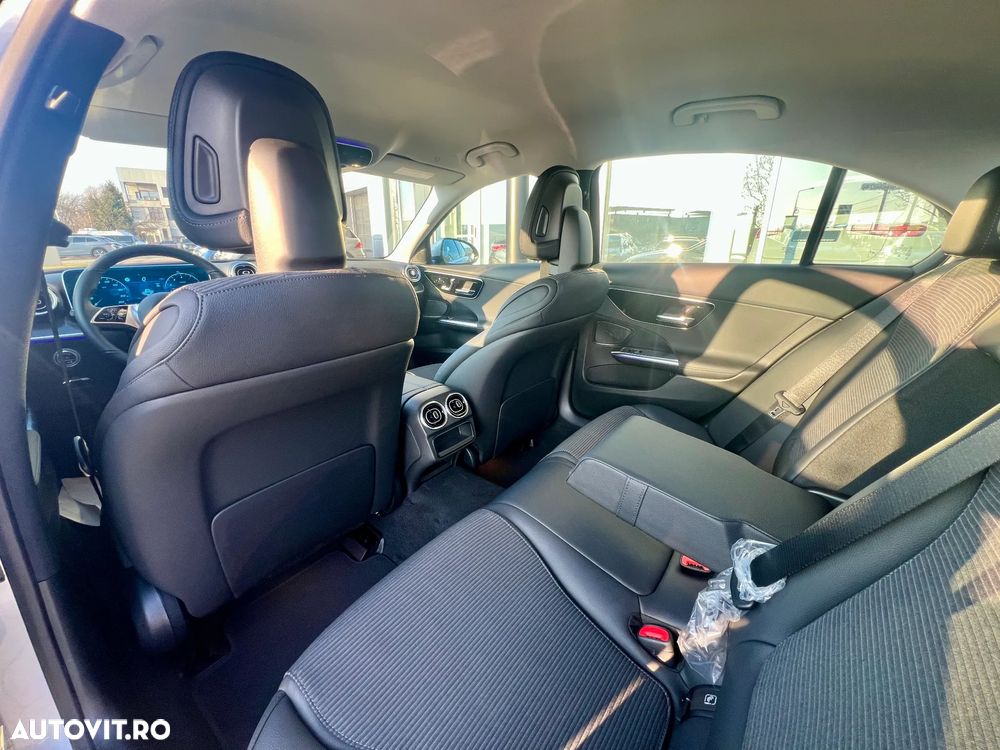 Mercedes-Benz C - 14