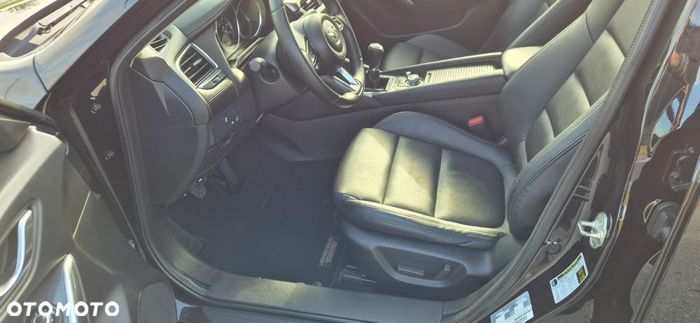 Mazda 6 - 19