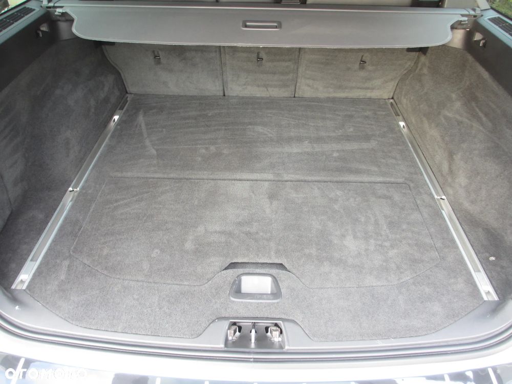 Volvo V70 D3 Geartronic Black Edition - 14