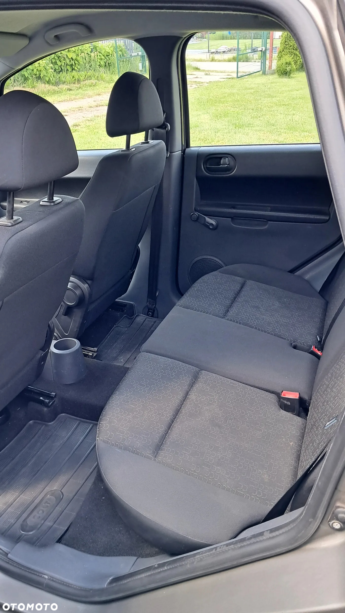 Mitsubishi Colt 1.3 Inform - 16
