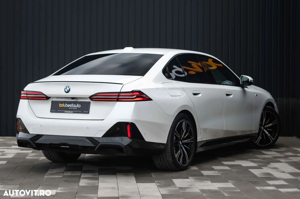 BMW Seria 5 520d xDrive AT MHEV - 6