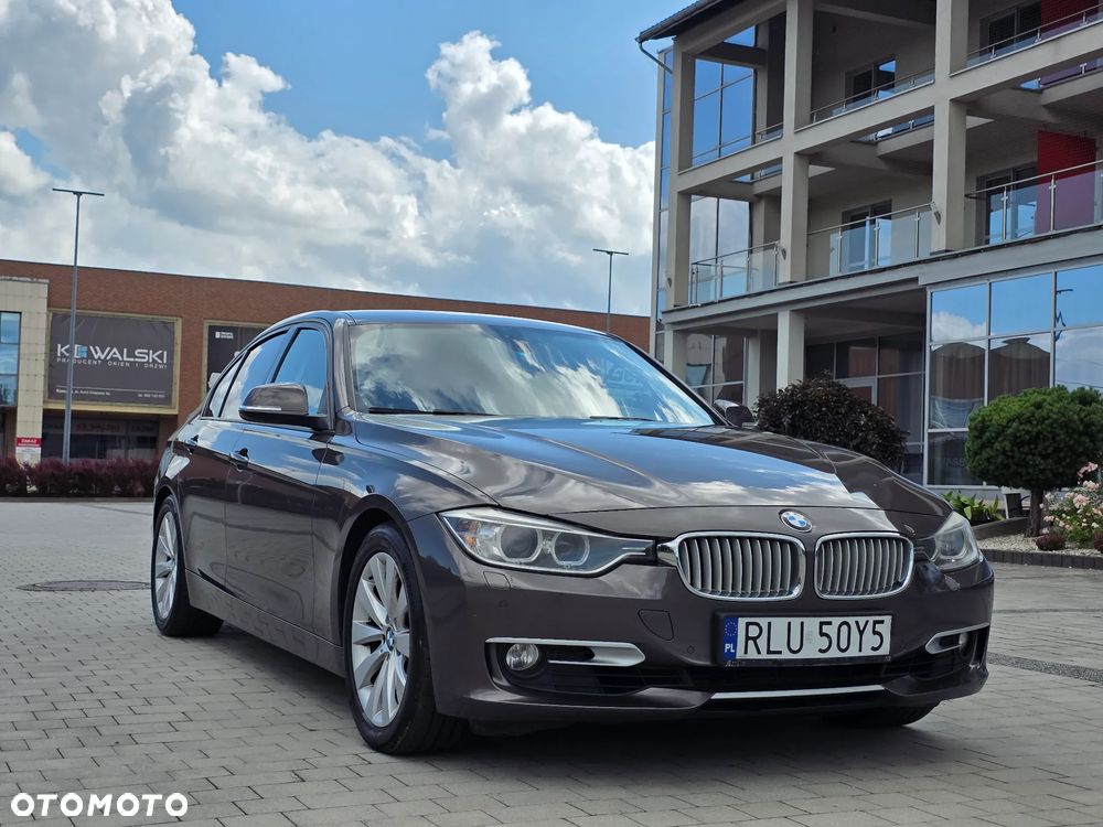 BMW Seria 3 320i Modern Line - 1
