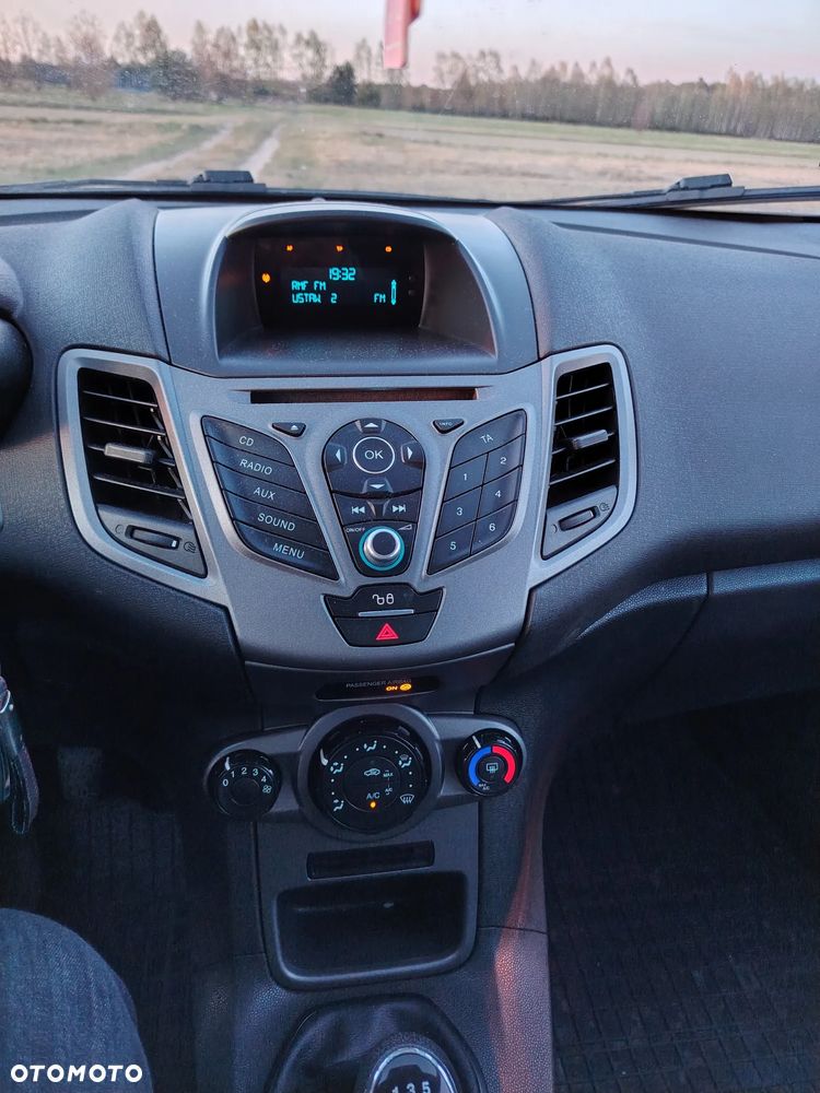 Ford Fiesta 1.5 TDCi Trend - 8