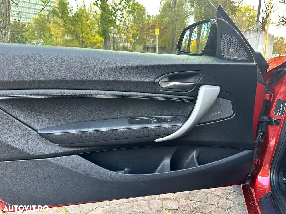 BMW Seria 2 220d xDrive AT Luxury Line - 12