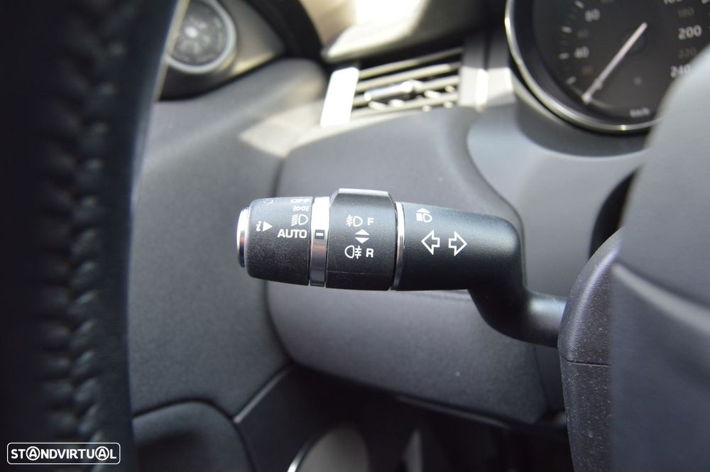 Land Rover Range Rover Evoque 2.0 TD4 HSE Dynamic Auto - 31