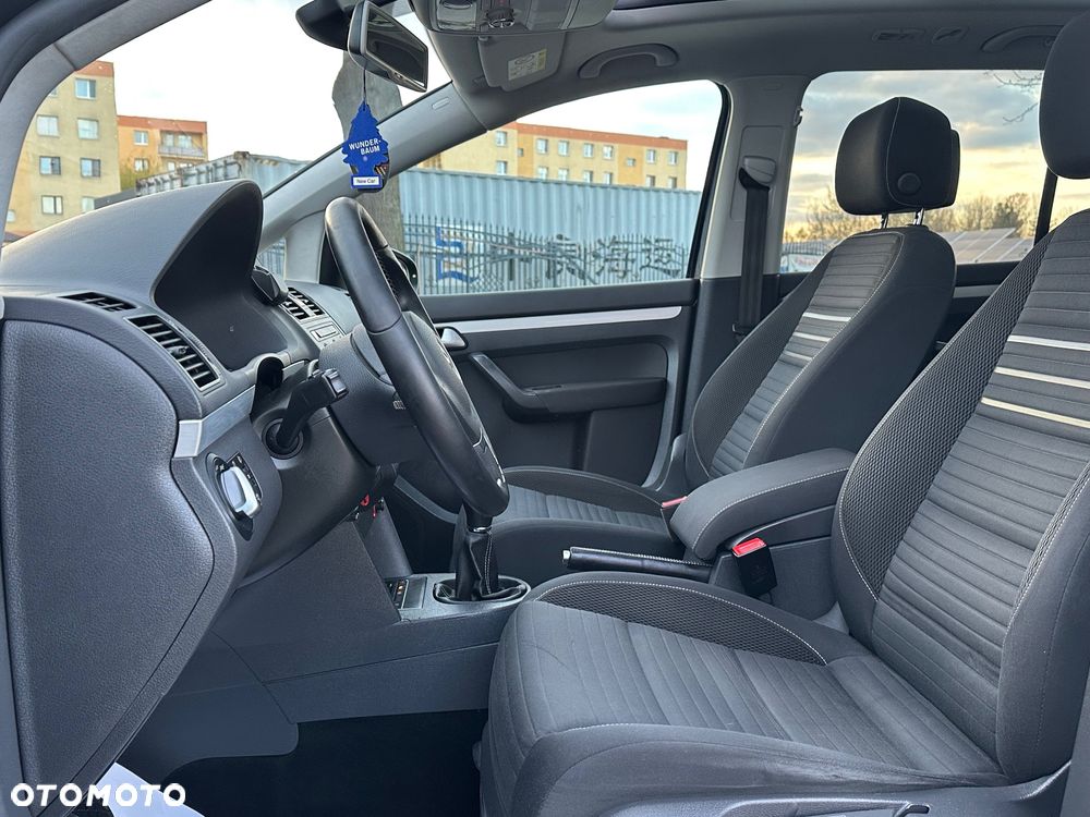 Volkswagen Touran 2.0 TDI DPF Cup - 29