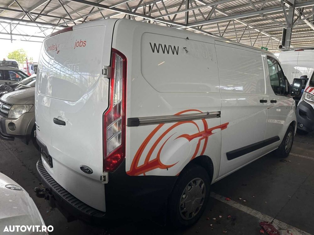Dezmembrez Ford Transit Custom,2016,2.0 diesel ,cod motor YMF6 180,000 - 3