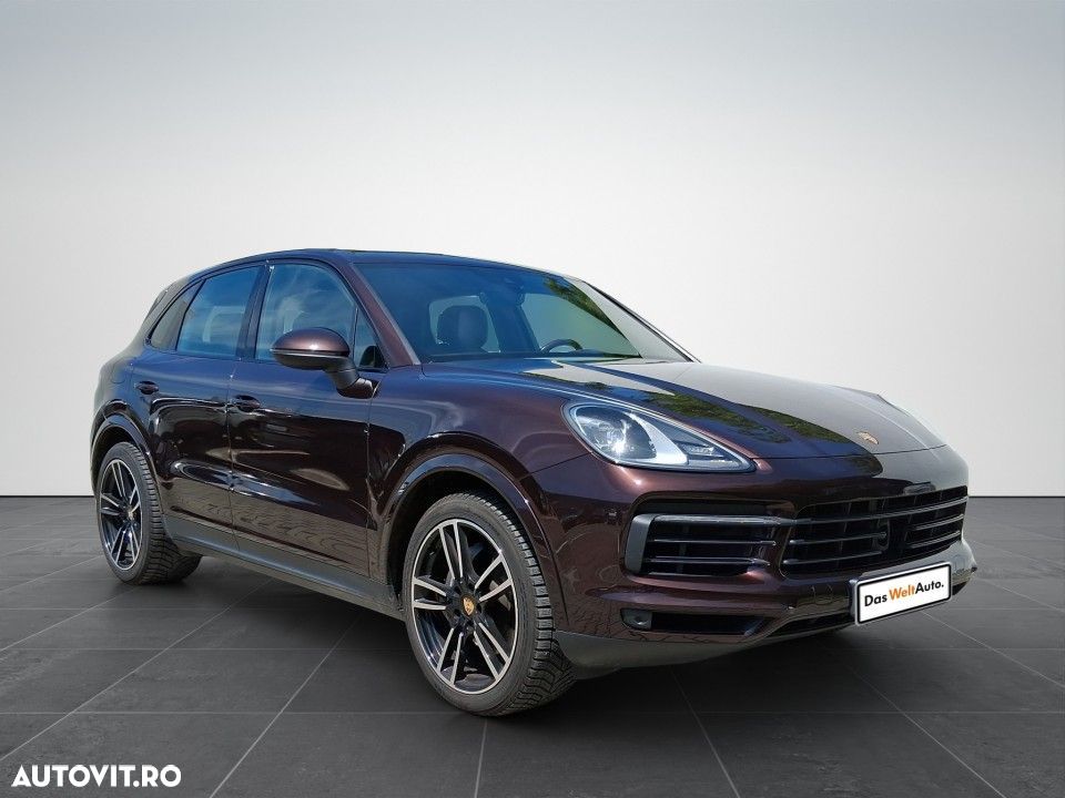 Porsche Cayenne - 4