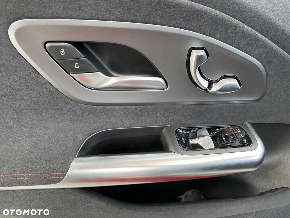 Mercedes-Benz CLA - 8