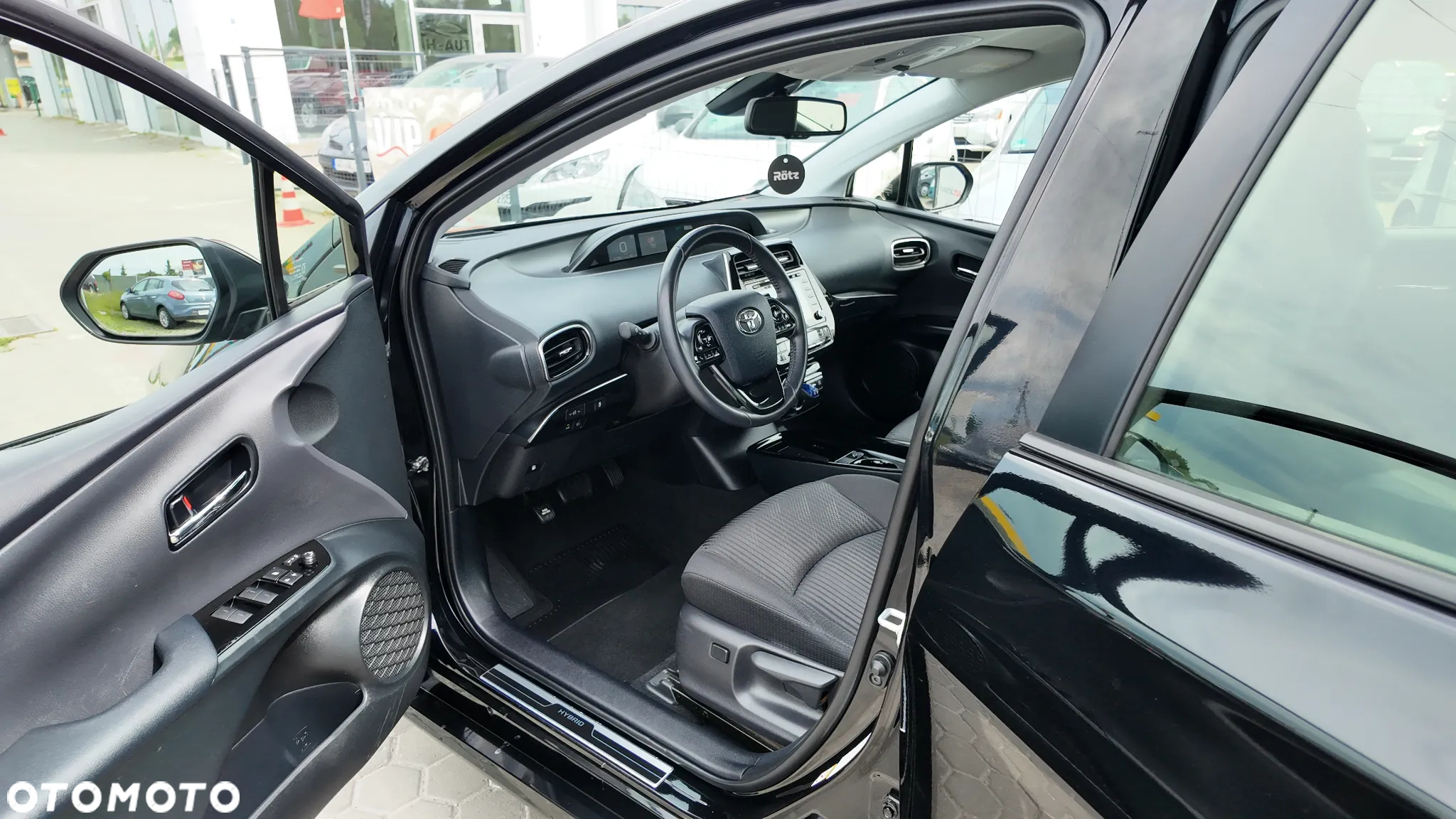 Toyota Prius 1.8 Hybrid Prestige - 21