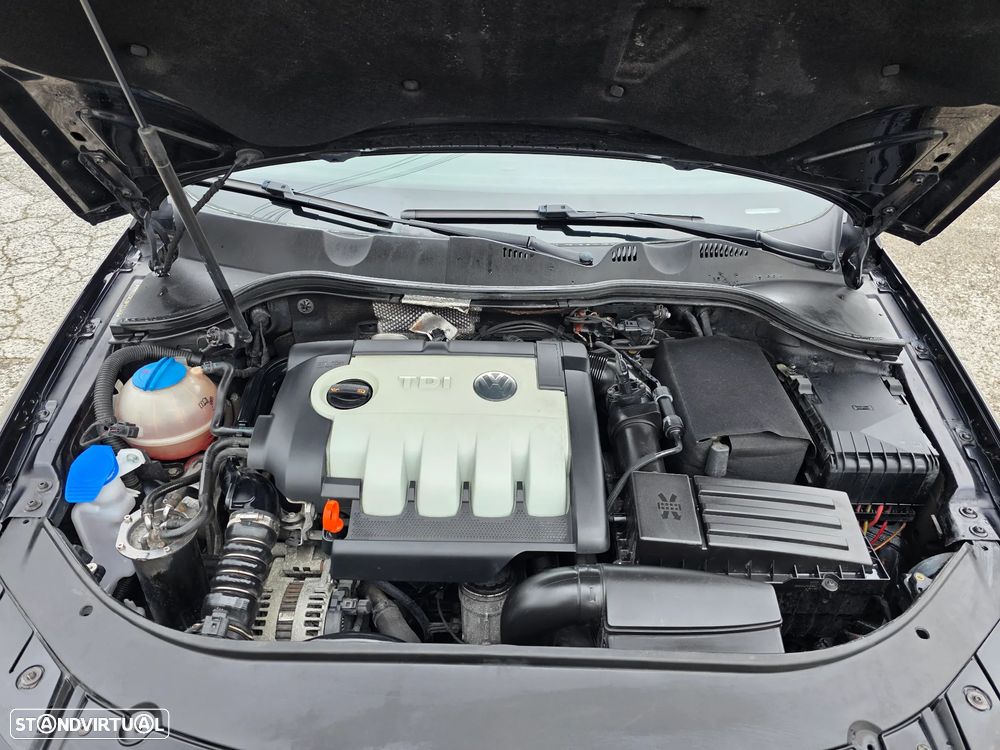VW Passat 1.9 TDi Confortline - 6