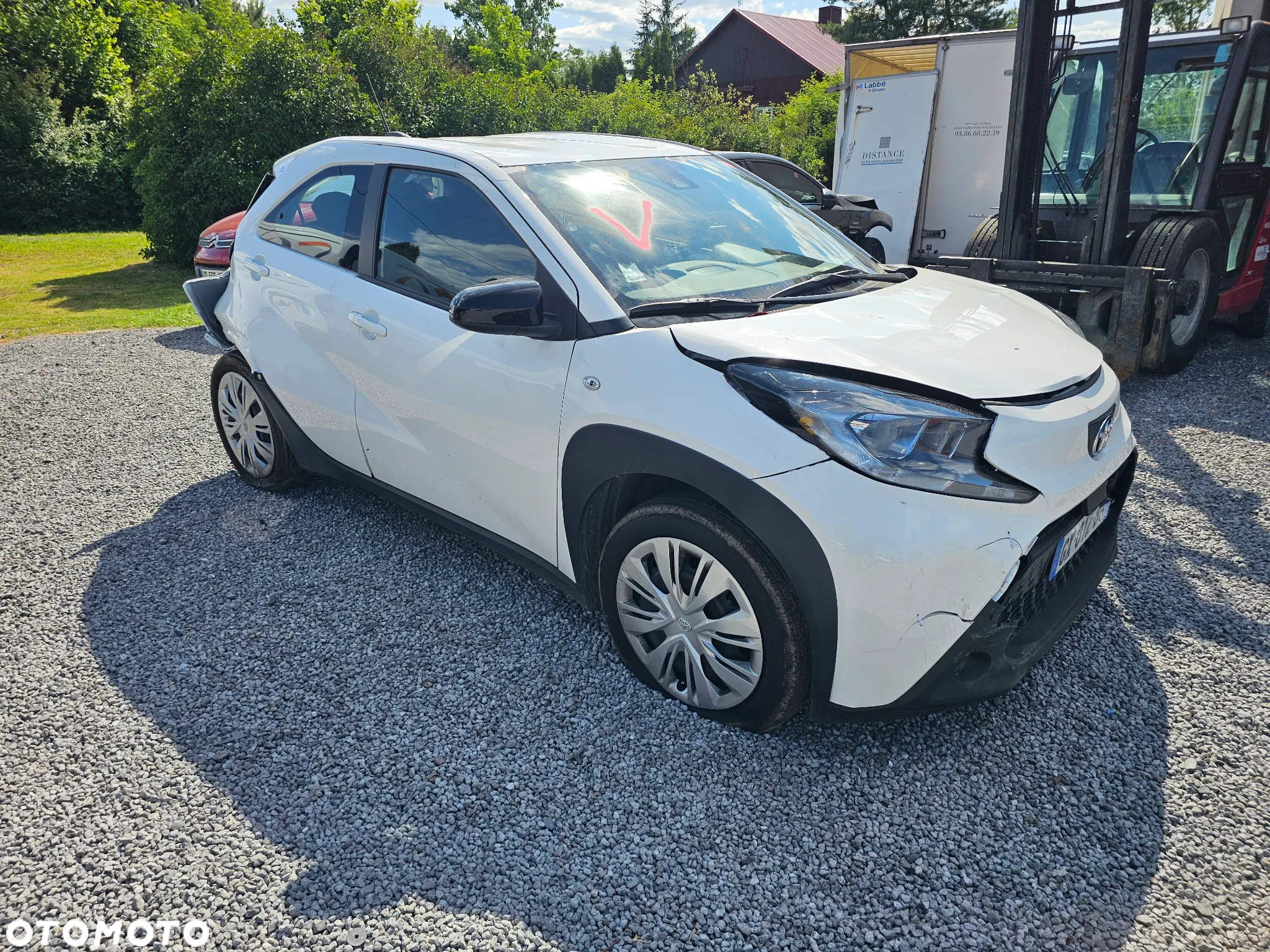 Toyota Aygo X 1.0 VVT-i X-shift - 3