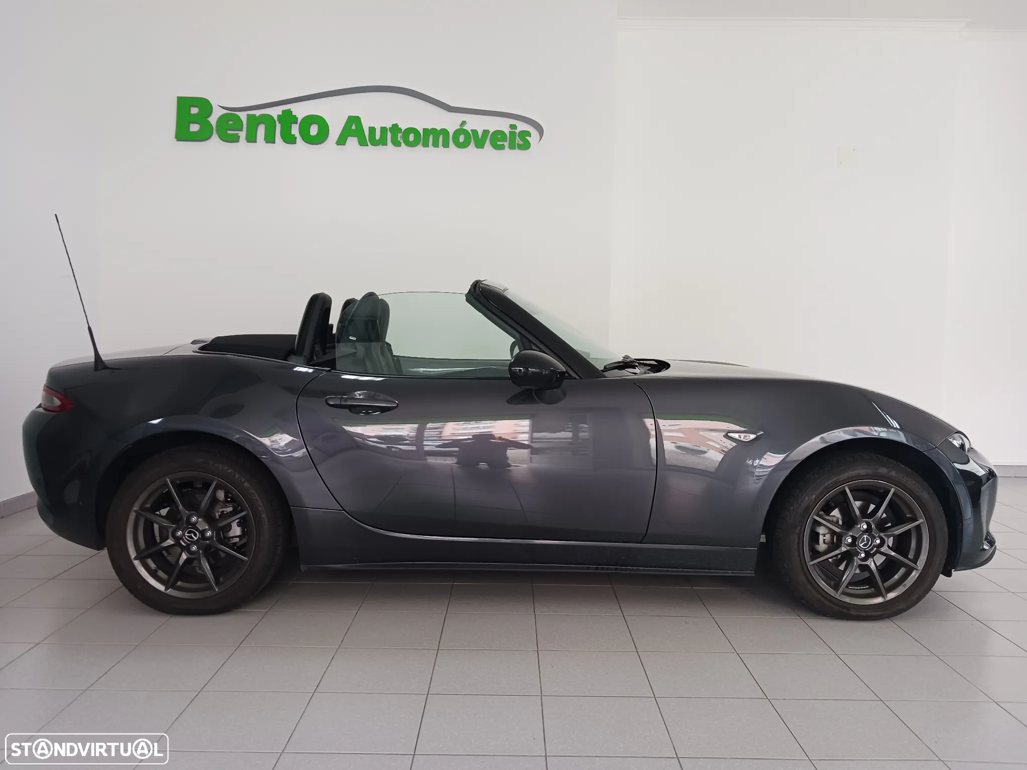 Mazda MX-5 MZR 1.5 Sky.Excellence Navi - 2