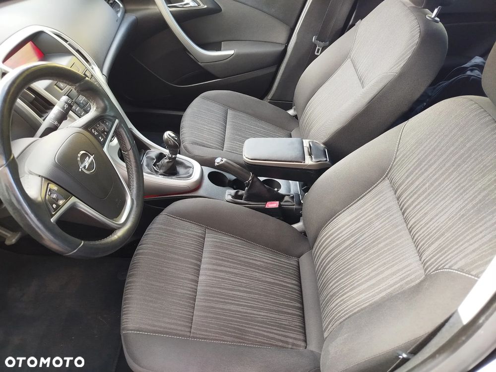 Opel Astra - 14