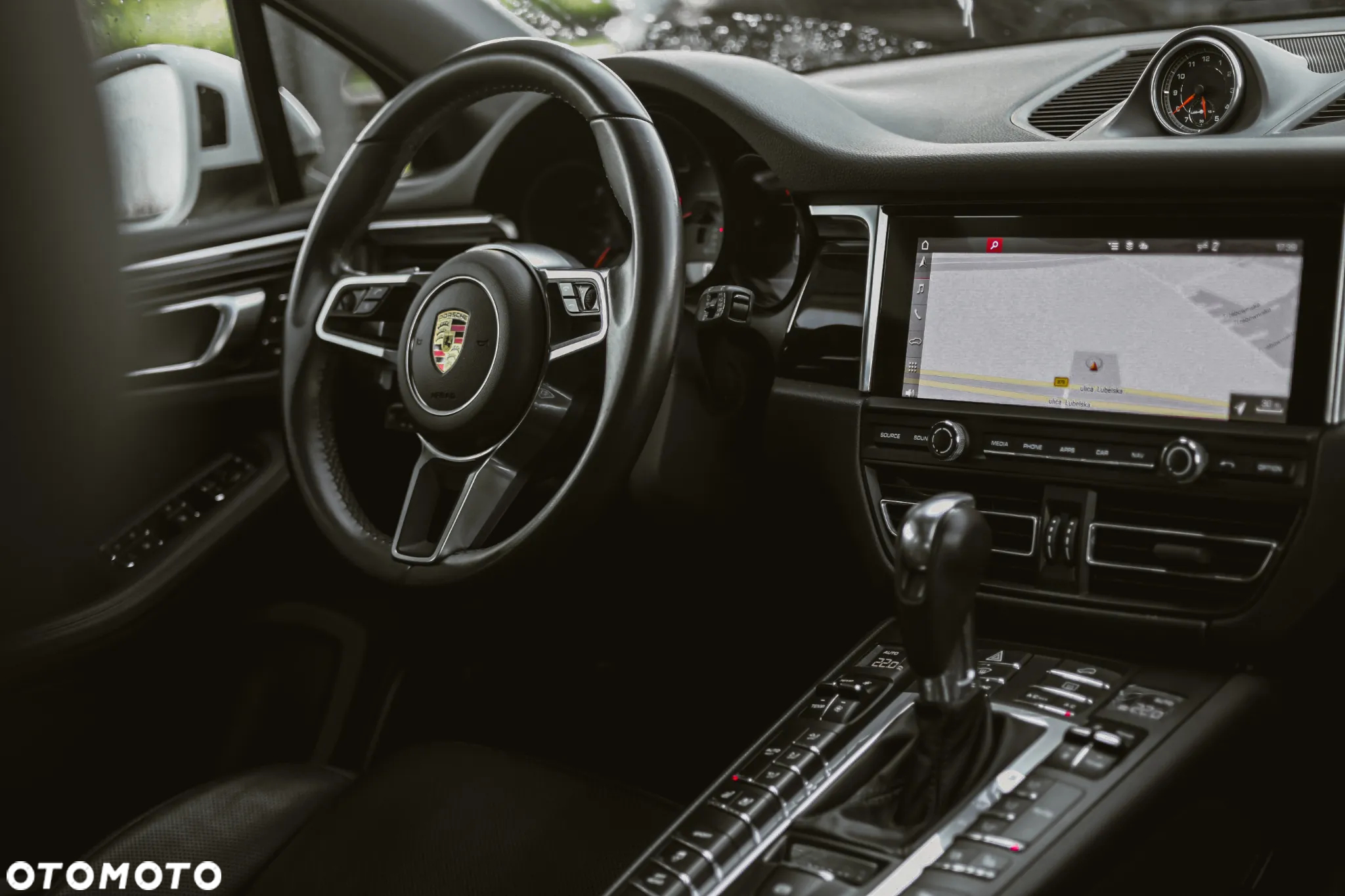 Porsche Macan Standard - 16