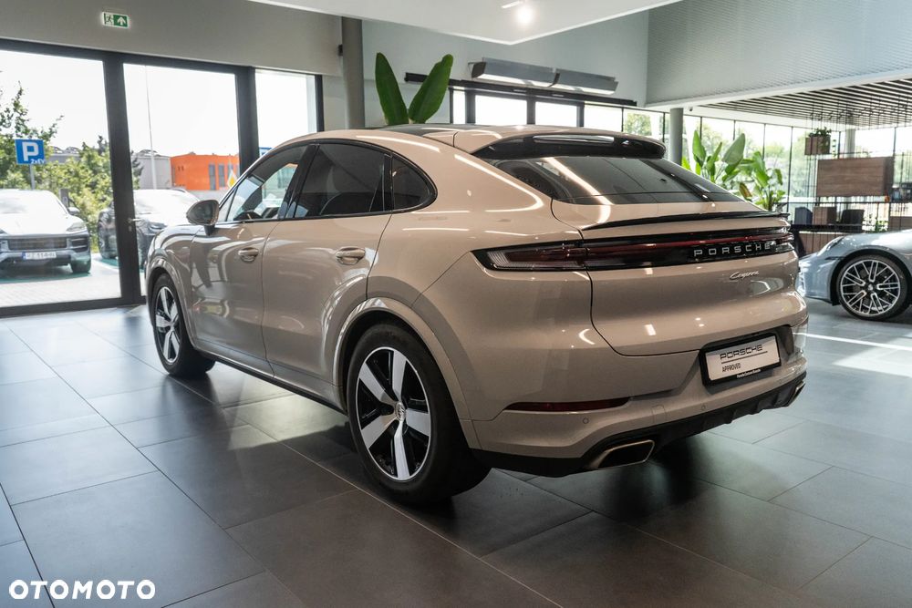 Porsche Cayenne Standard - 3
