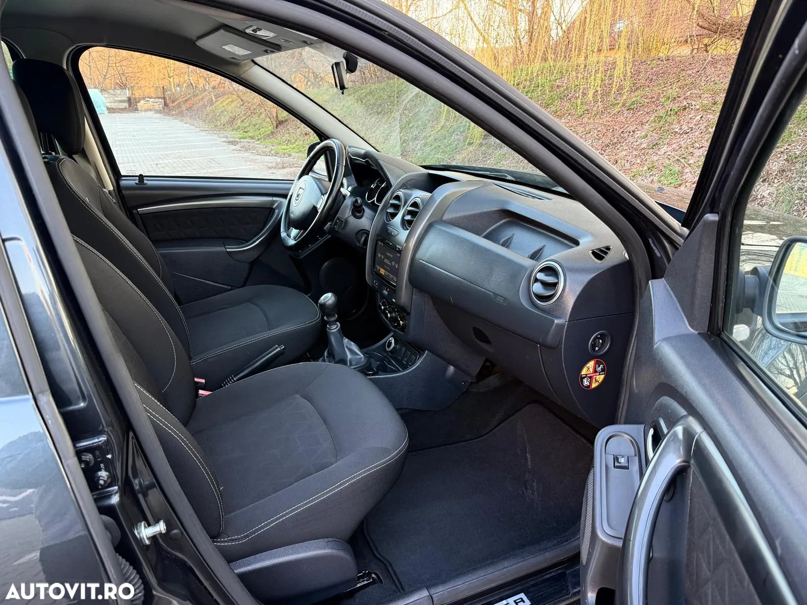 Dacia Duster 1.5 dCi 4x4 Laureate - 19