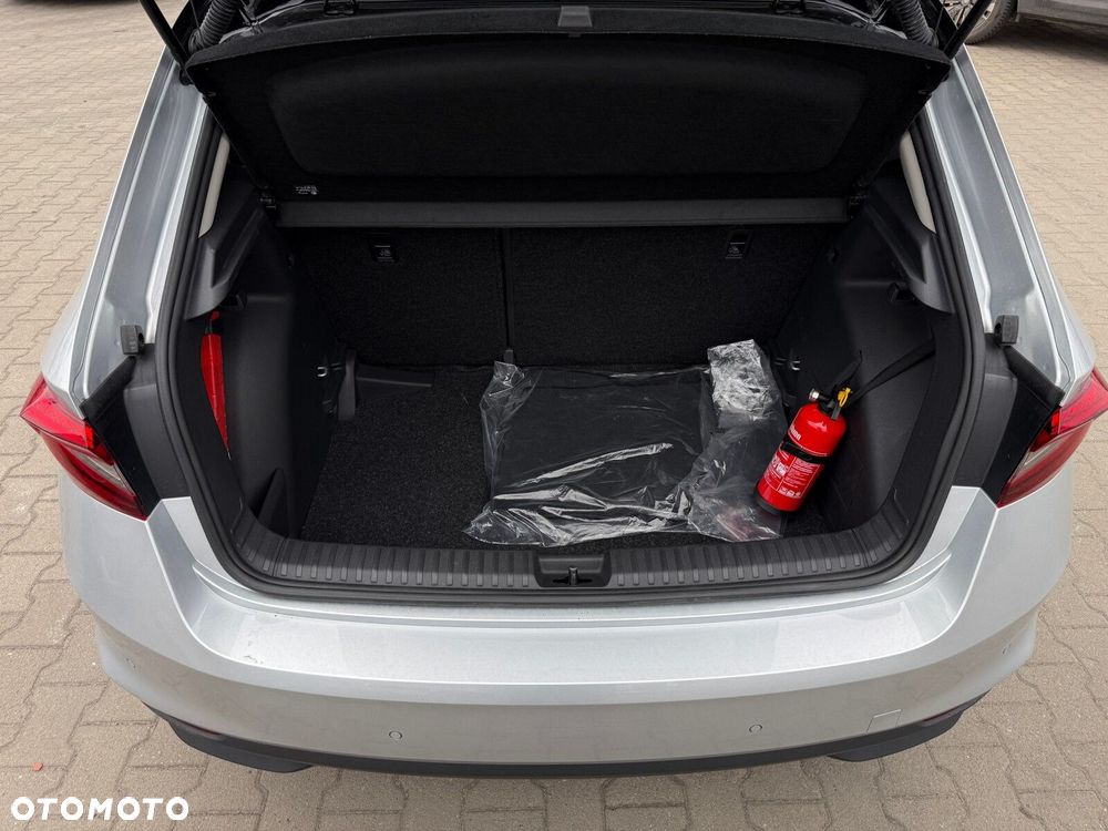 Skoda Fabia 1.0 TSI Monte Carlo - 9