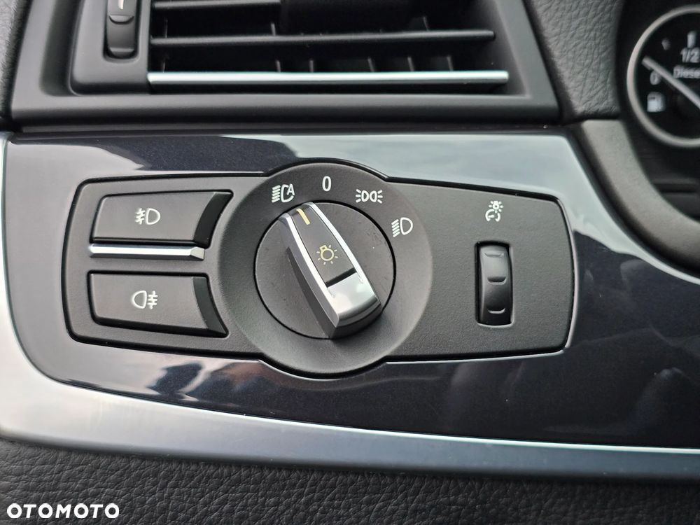 BMW Seria 5 - 31
