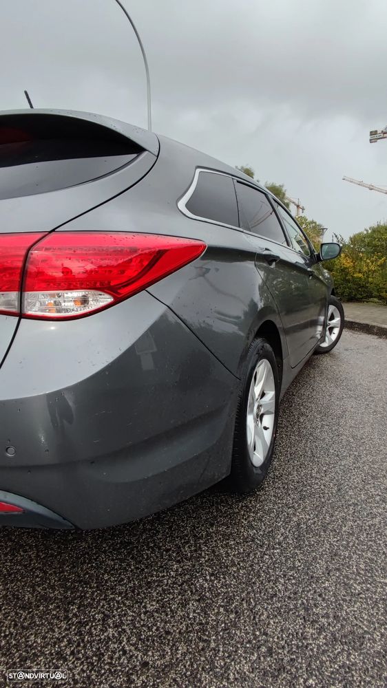 Hyundai i40 SW 1.7 CRDi Blue Comfort - 11