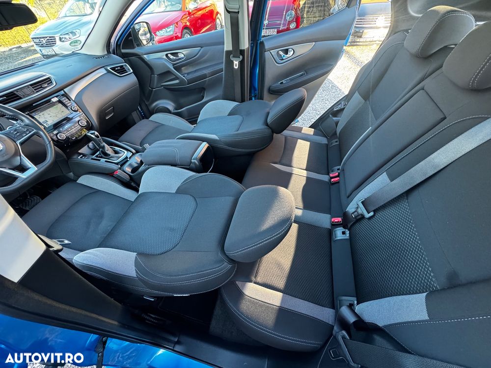 Nissan Qashqai 1.6 DCI Xtronic N-Connecta - 21