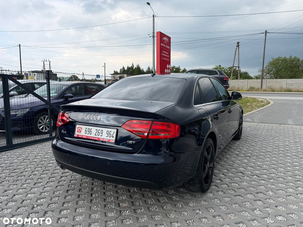 Audi A4 Limousine 1.8 TFSI Attraction - 14