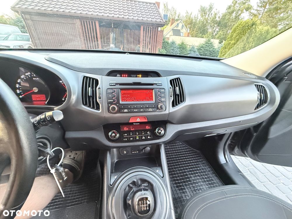 Kia Sportage 1.7 CRDI S 2WD - 25