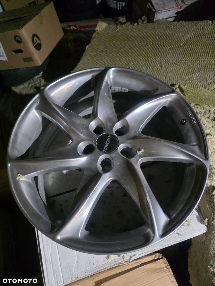 FELGA ALUMINIOWA 8,5-20 5x112x76 ET-40 RONAL R51 (51R0855) A043 1szt.