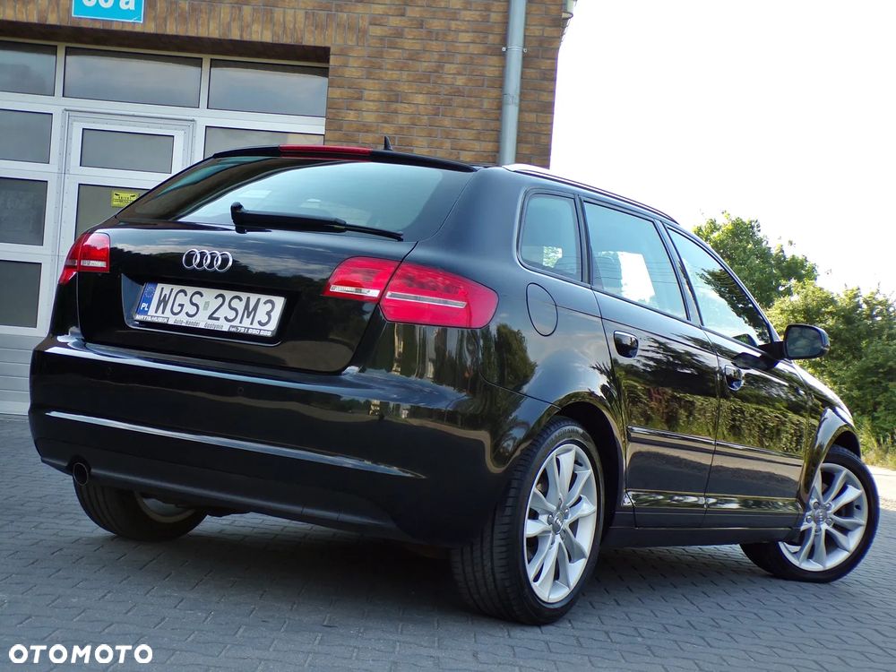 Audi A3 Sportback 2.0 TDI S line Sportpaket plus - 2