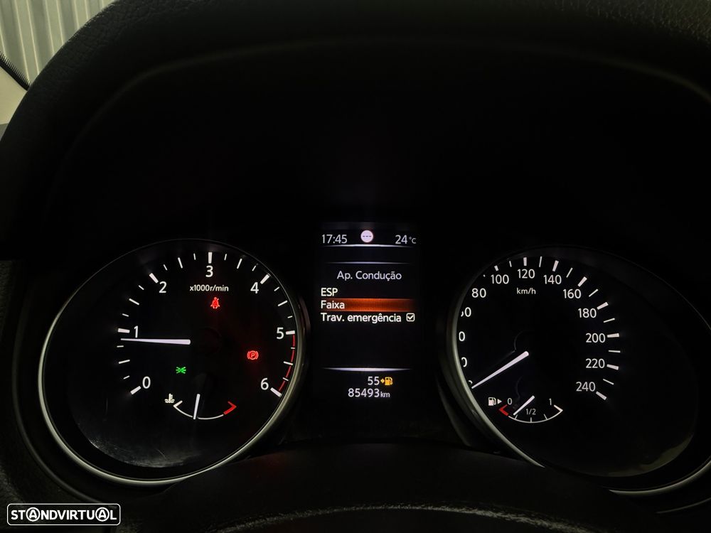 Nissan Qashqai 1.5 dCi Tekna - 17